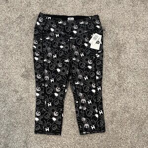 Star Wars Capri Legging - Performance Core Black